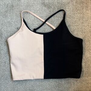 Cara Loren Active Two-Tone Strappy Tank Top - L